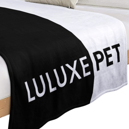 Athleisure Essentials Pet Blanket Black + White