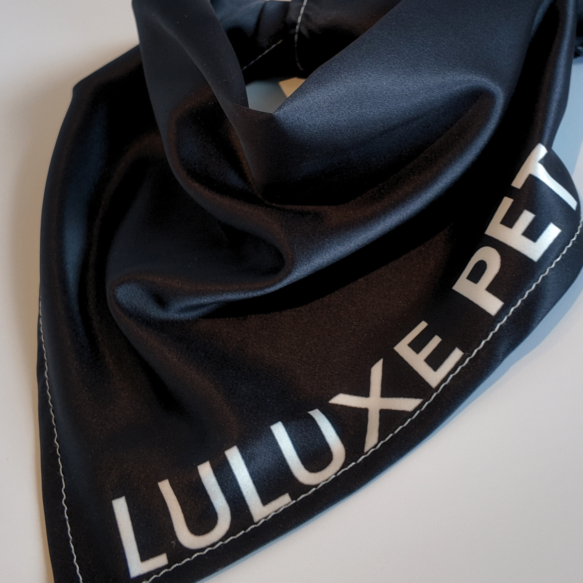 Athleisure Essentials Pet Scarf Black + White