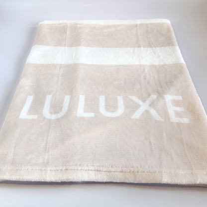 Athleisure Essentials Pet Blanket Creamy Beige