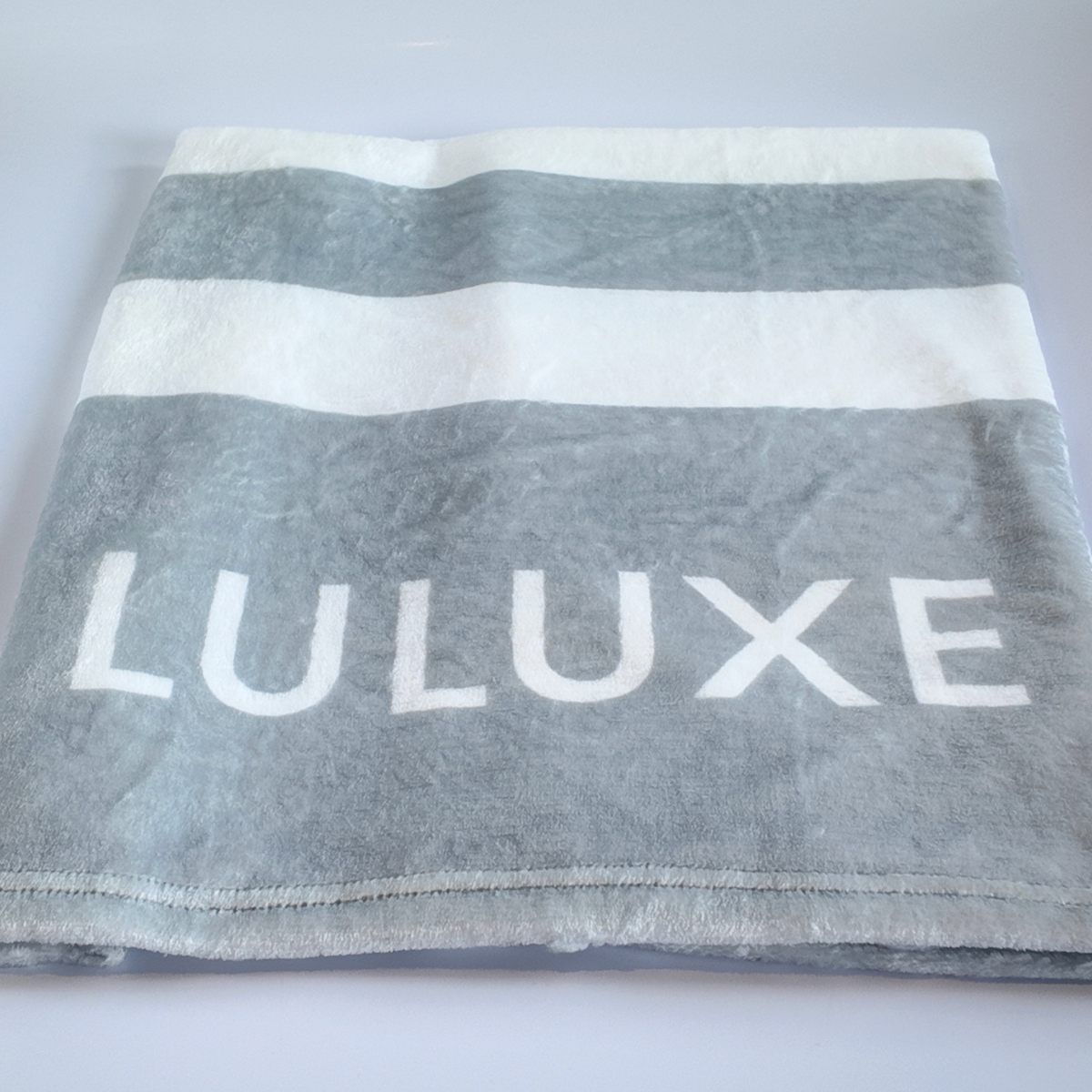 Athleisure Essentials Pet Blanket Indi Sage