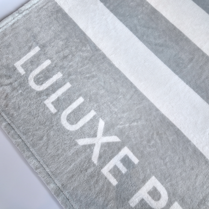 Athleisure Essentials Pet Blanket Indi Sage