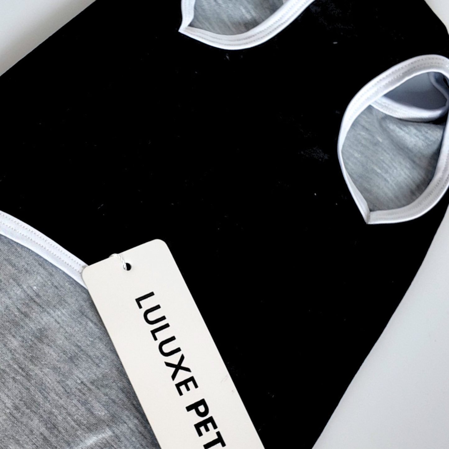Athleisure Essentials Pet Sleeveless Black + White