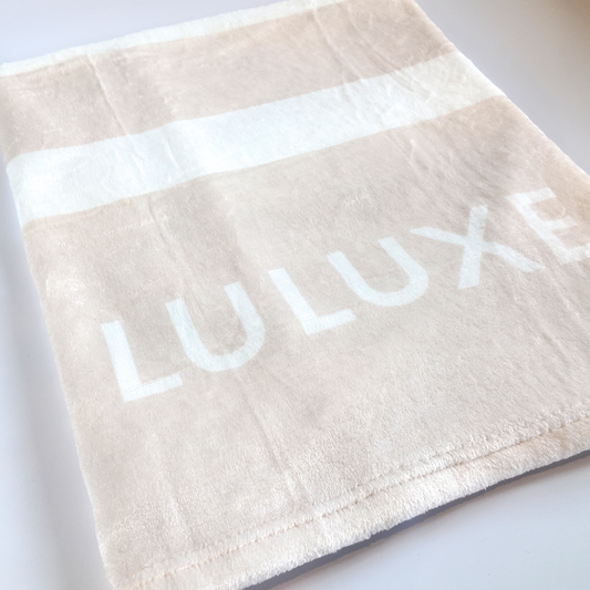 Athleisure Essentials Pet Blanket Creamy Beige
