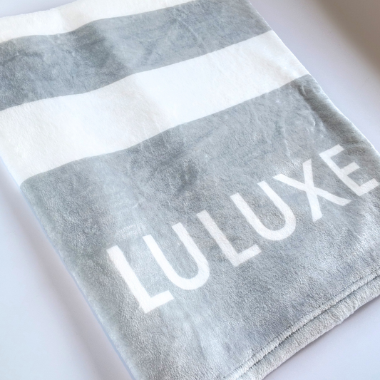Athleisure Essentials Pet Blanket Indi Sage